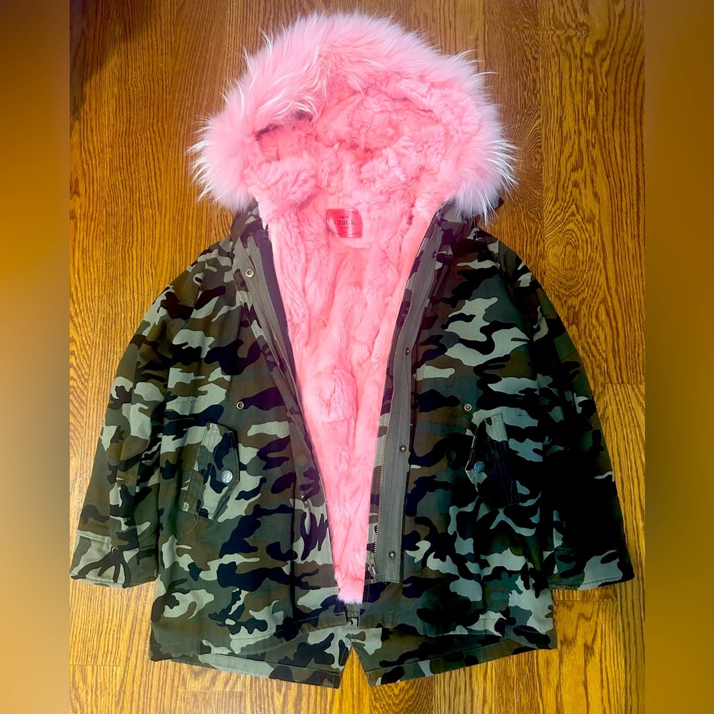 Chloe K NYC Girls Parka with removable 100% Rabbit Fur Lining & hood!  Size 10